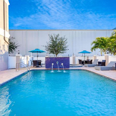 La Quinta By Wyndham Tampa Central Luaran gambar