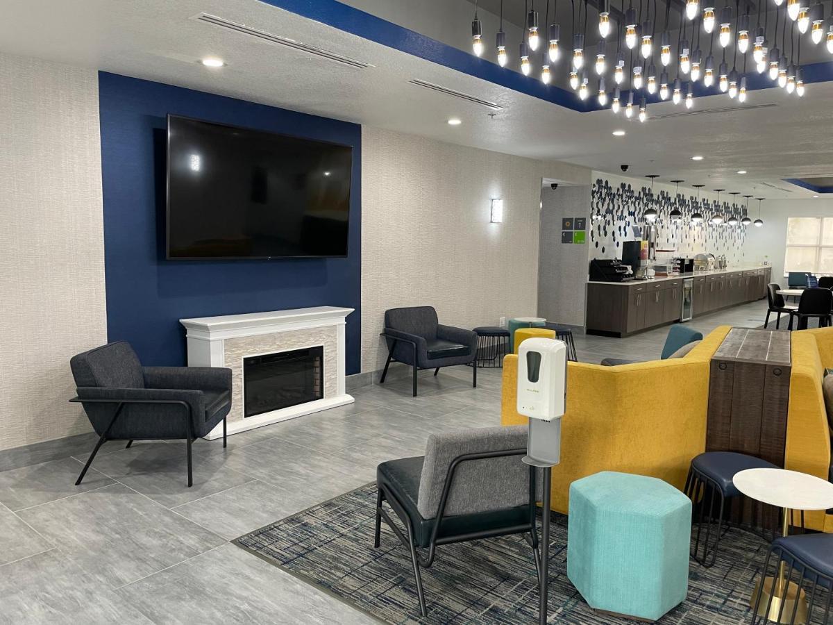La Quinta By Wyndham Tampa Central Luaran gambar