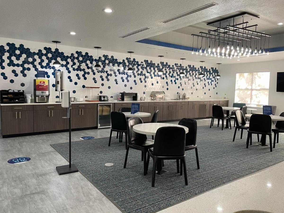 La Quinta By Wyndham Tampa Central Luaran gambar