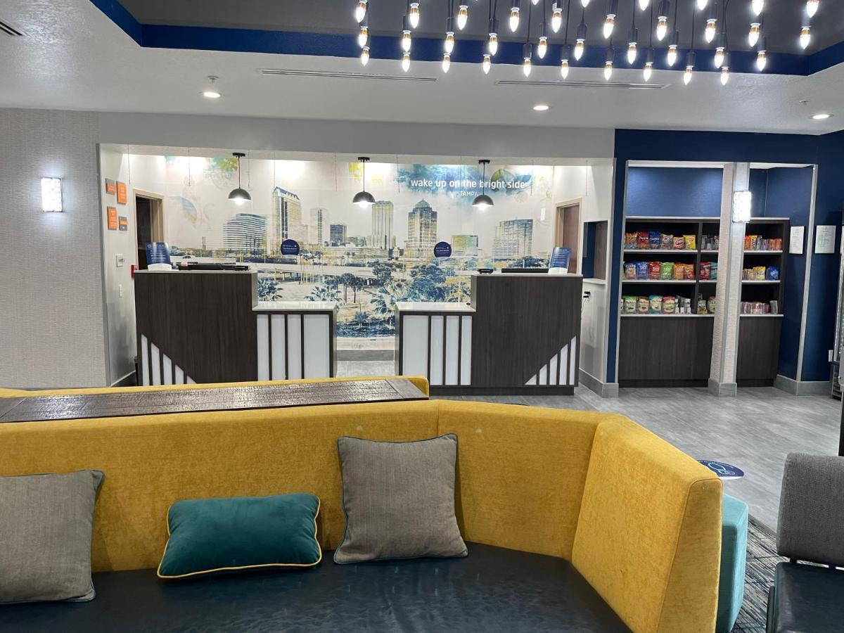La Quinta By Wyndham Tampa Central Luaran gambar