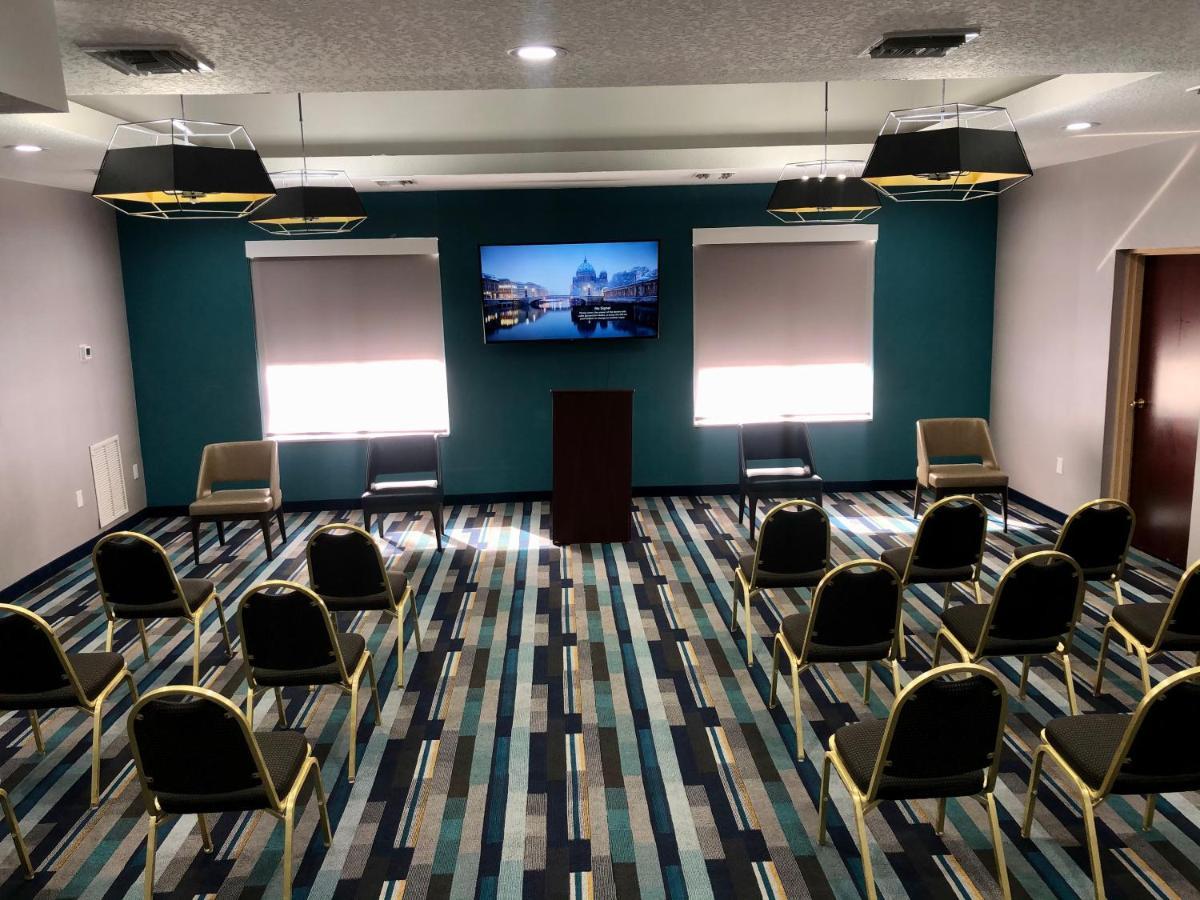 La Quinta By Wyndham Tampa Central Luaran gambar