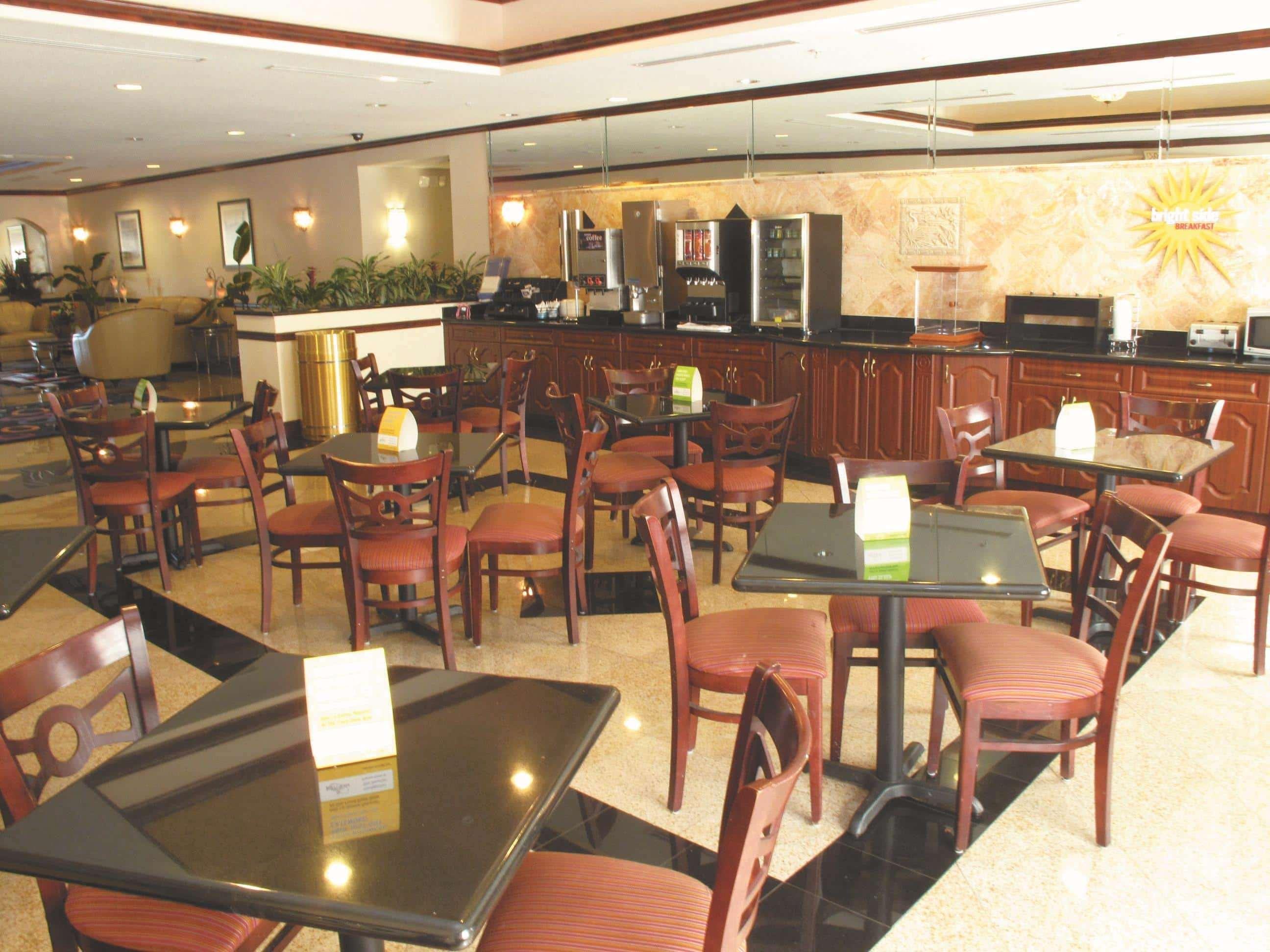 La Quinta By Wyndham Tampa Central Luaran gambar