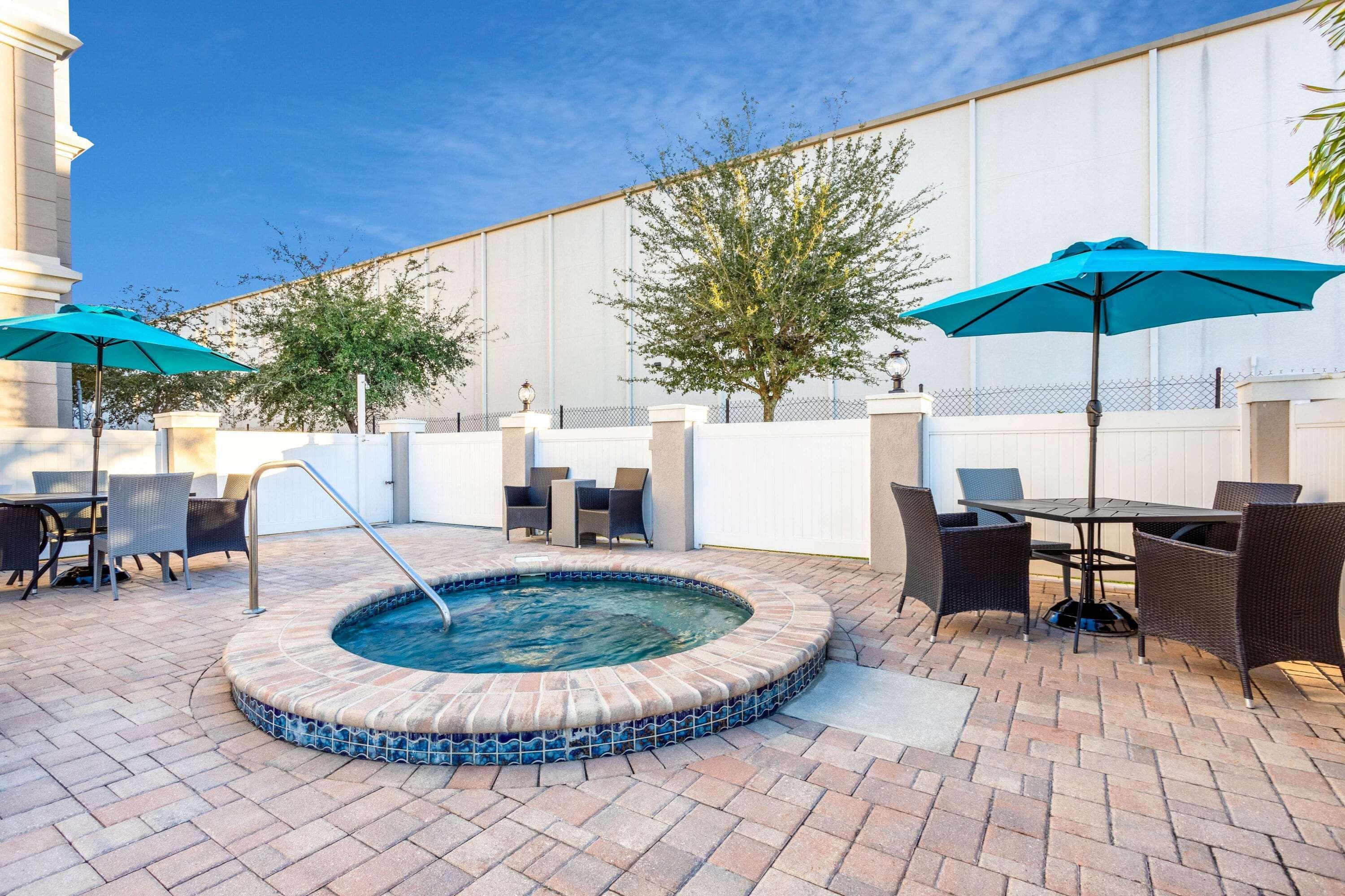 La Quinta By Wyndham Tampa Central Luaran gambar