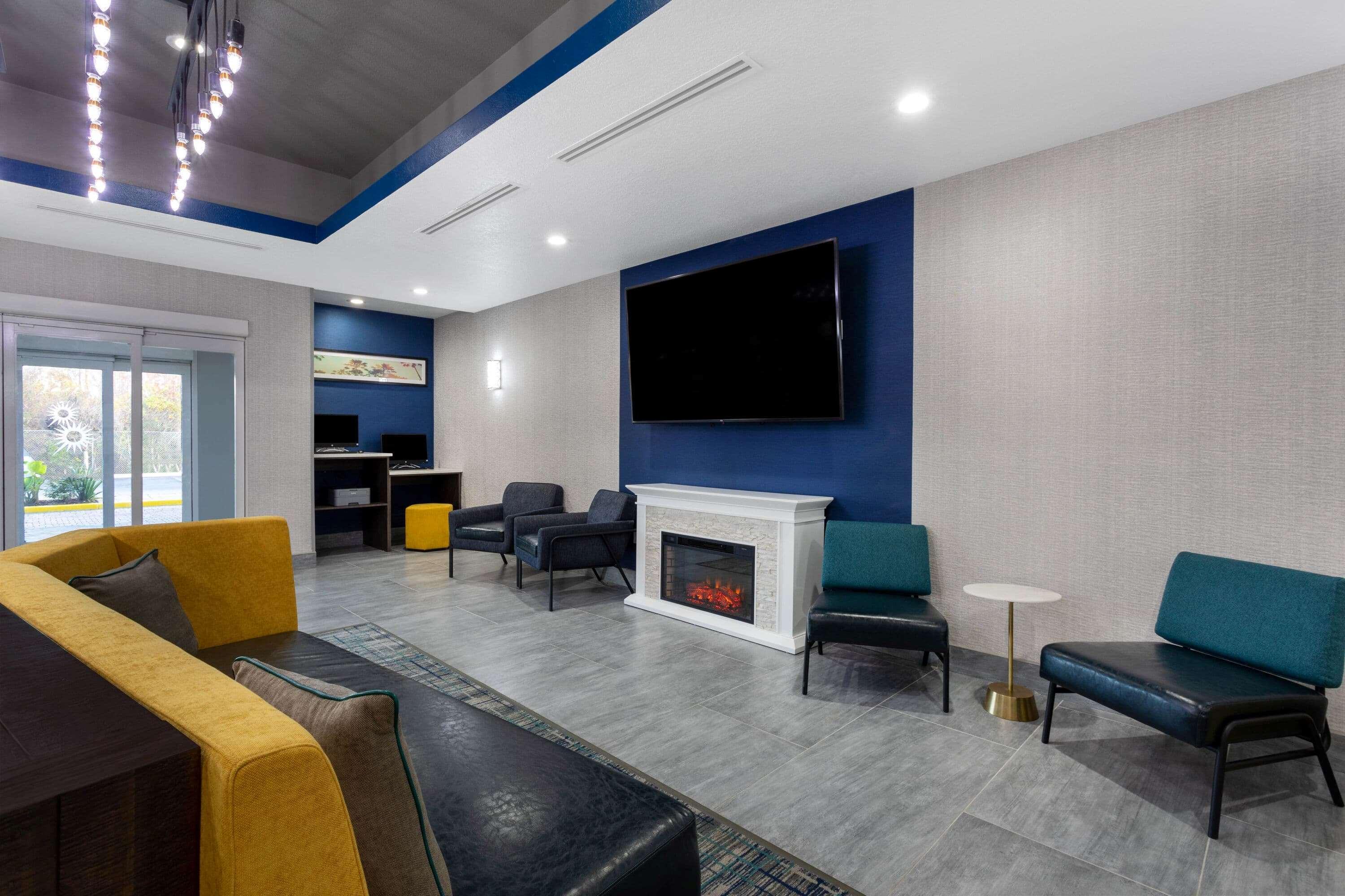 La Quinta By Wyndham Tampa Central Luaran gambar